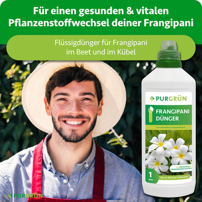 Lächelnder Gärtner neben einer 1-Liter-Flasche Purgrün Frangipani-Dünger; Flüssigdünger für Frangipani im Beet und im Kübel.
