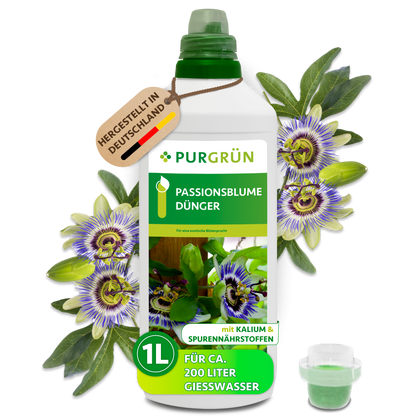 1-Liter-Flasche Purgrün Passionsblume-Dünger mit Dosierkappe und Passionsblüten; reicht für ca. 200 Liter Gießwasser.
