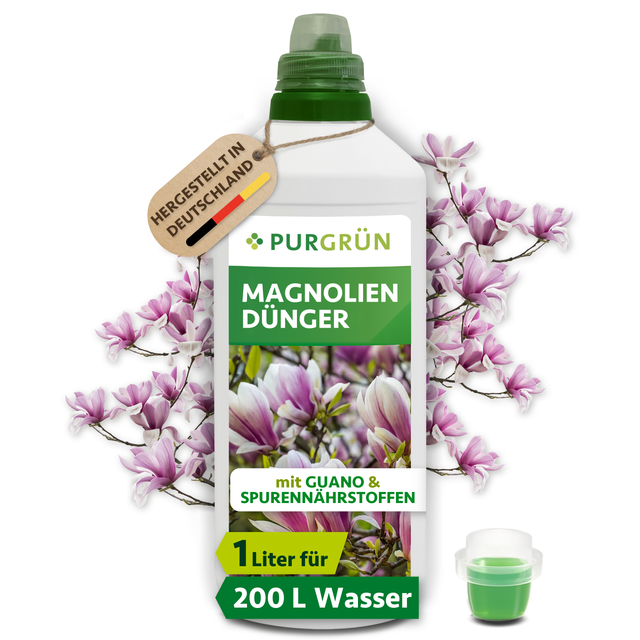 Purgrün Magnoliendünger, 1-Liter-Flasche mit Dosierkappe und rosa Magnolienblüten; ausreichend für ca. 200 Liter Gießwasser.