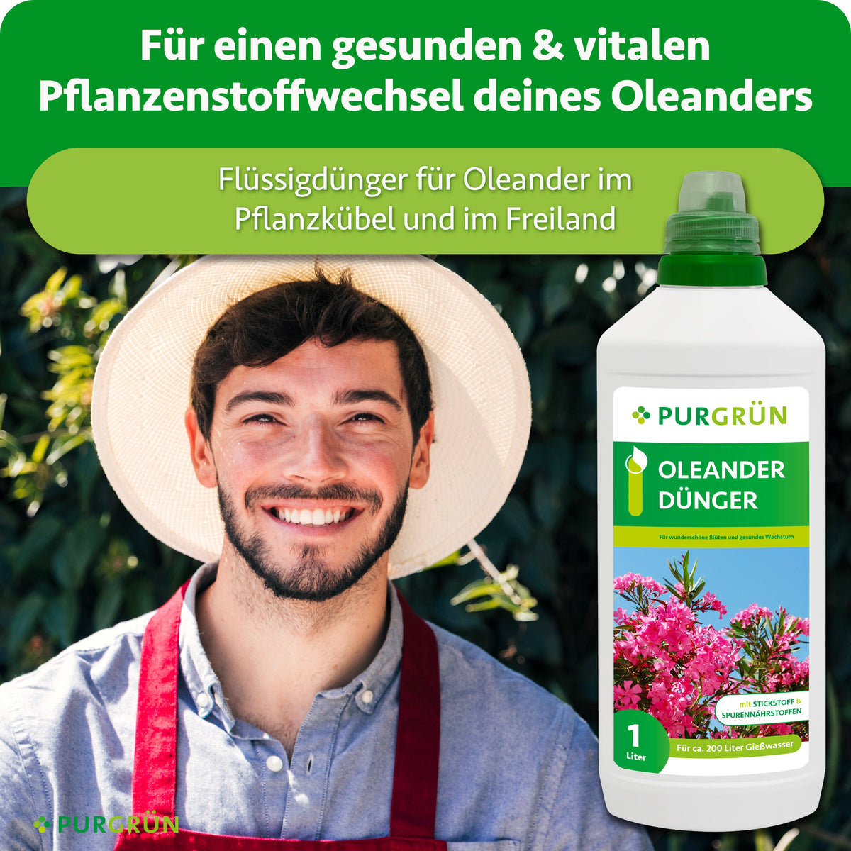 Ein lächelnder Mann in roter Schürze steht neben dem Purgrün Oleander-Dünger 1 Liter, Flüssigdünger für üppige Oleanderblüte und Vitalität, ideal für die optimale Pflege im Topf oder im Freiland.